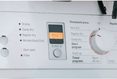 wirować wirowanie symbol, symbole prania w pralce, symbole prania co oznaczają,pranie bez wirowania symbol na pralce